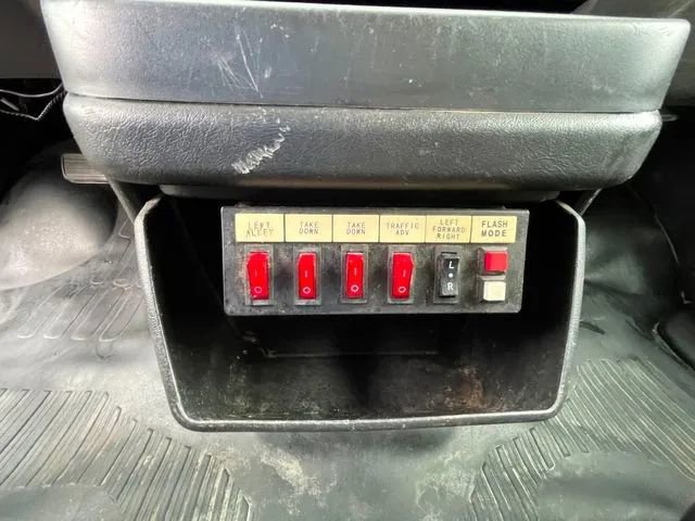 Used 2007 Chevrolet Express 3500 image 7