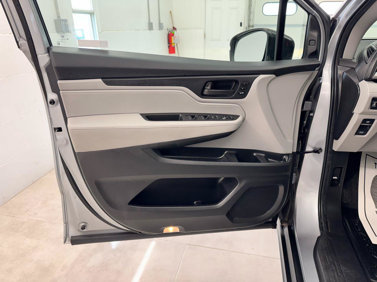 Used 2019 Honda Odyssey EX-L image 10