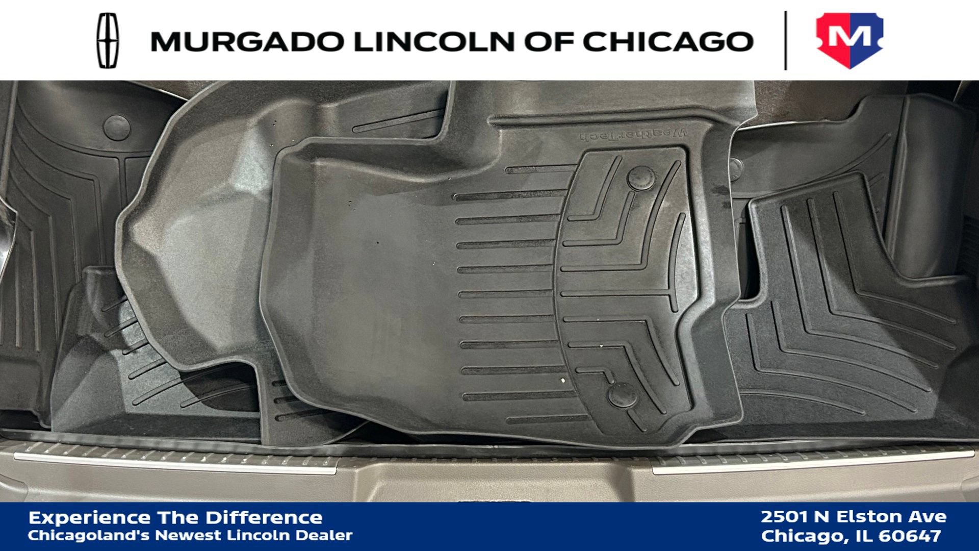 Certified 2024 Lincoln Navigator Reserve AWD/4WD image 29