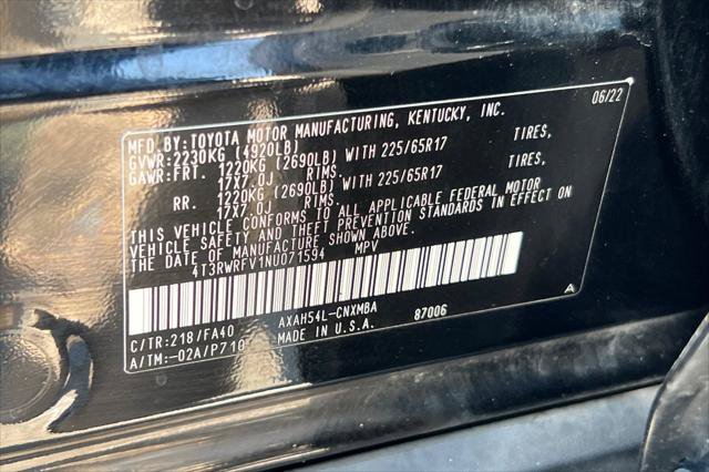 Certified 2022 Toyota RAV4 XLE AWD/4WD image 33