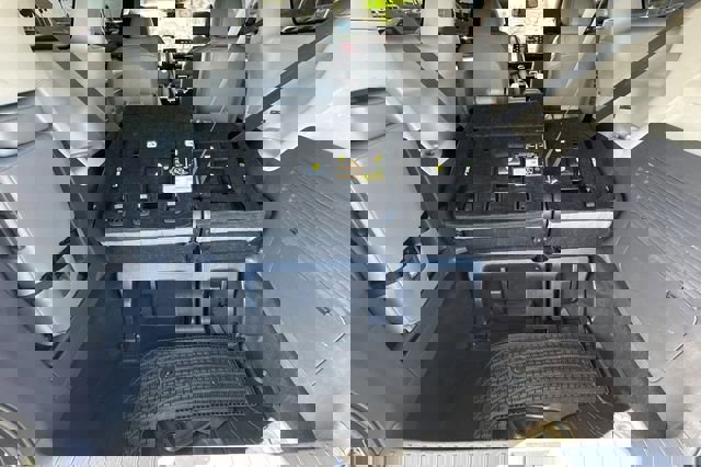 Used 2023 Toyota Sienna XLE image 18