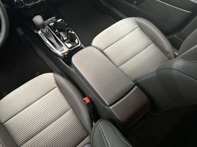 New 2026 Chevrolet Trax LT w/ LT Convenience Package FWD image 22