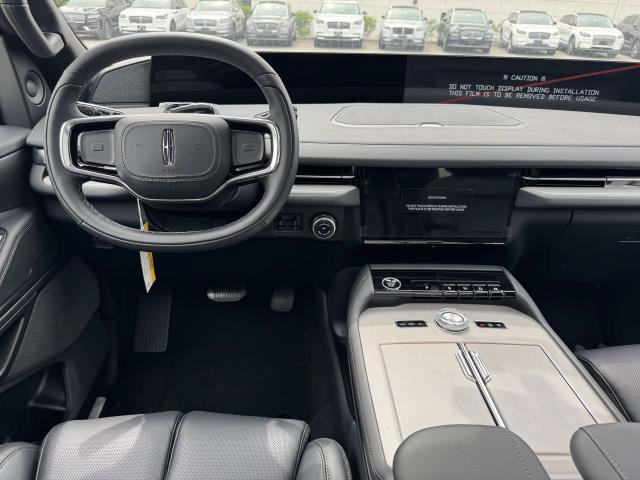 New 2026 Lincoln Navigator L Reserve w/ Jet Appearance Package AWD/4WD image 31