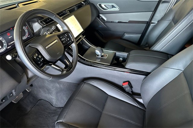 Certified 2024 Land Rover Range Rover Velar Dynamic SE image 9