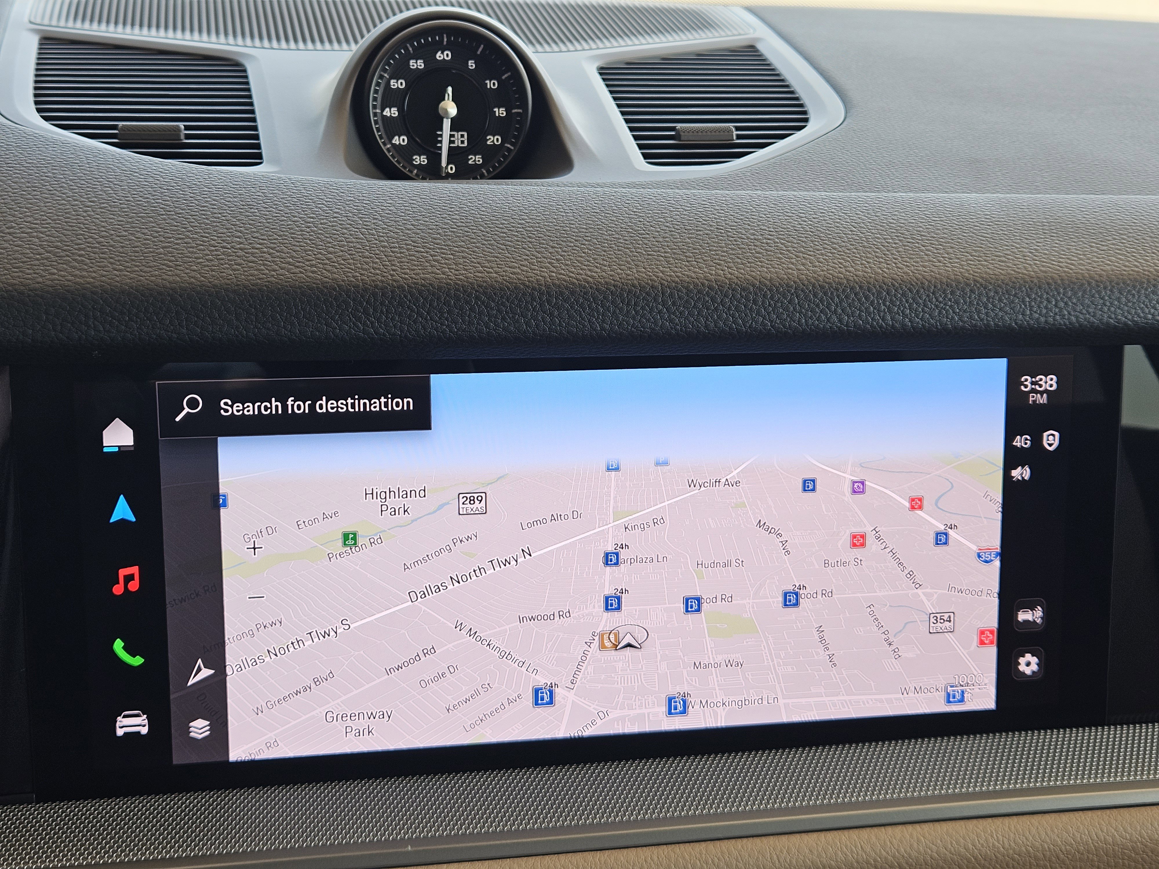 Certified 2025 Porsche Cayenne Coupe image 18