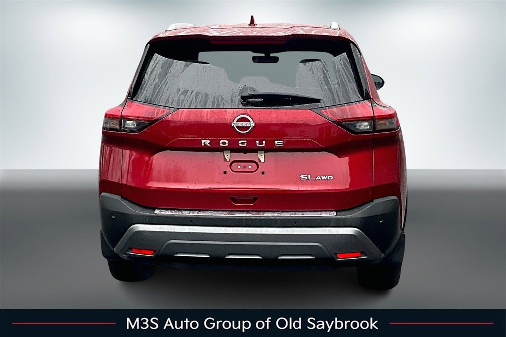 Used 2023 Nissan Rogue SL w/ SL Premium Package image 5