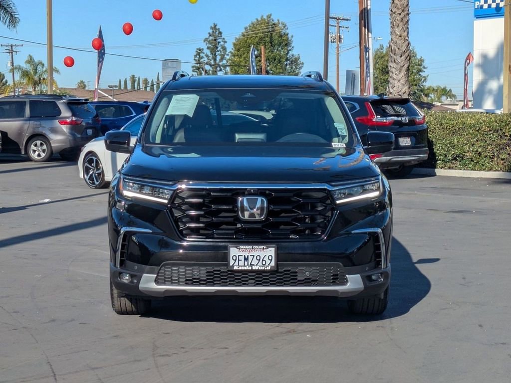 Certified 2023 Honda Pilot Elite image 3