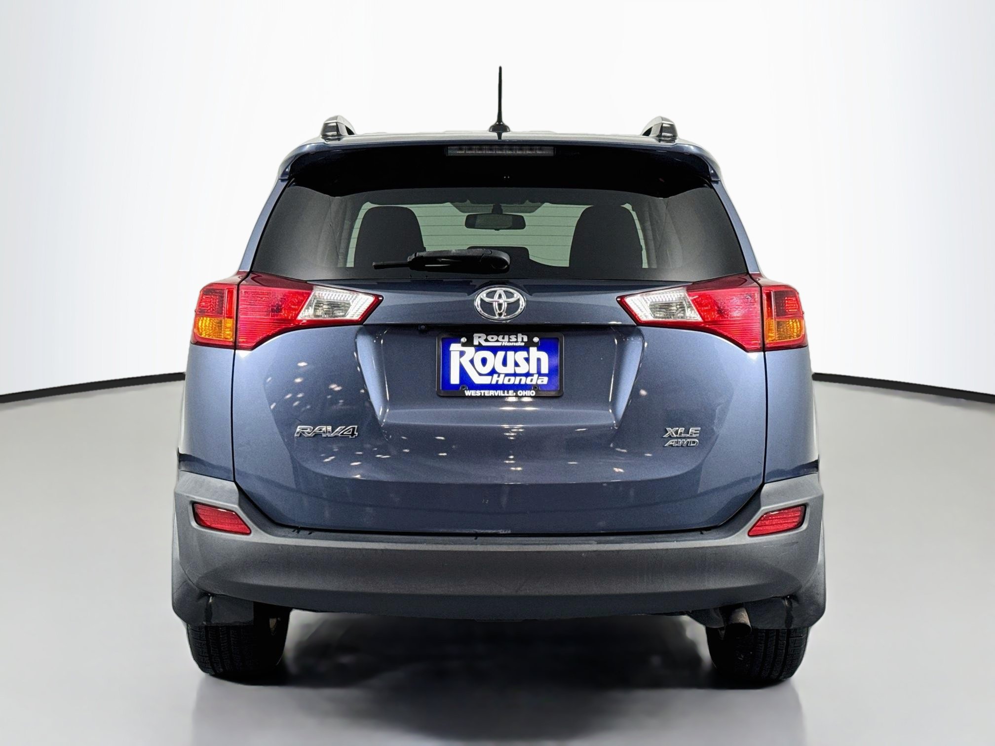 Used 2014 Toyota RAV4 XLE AWD/4WD image 6
