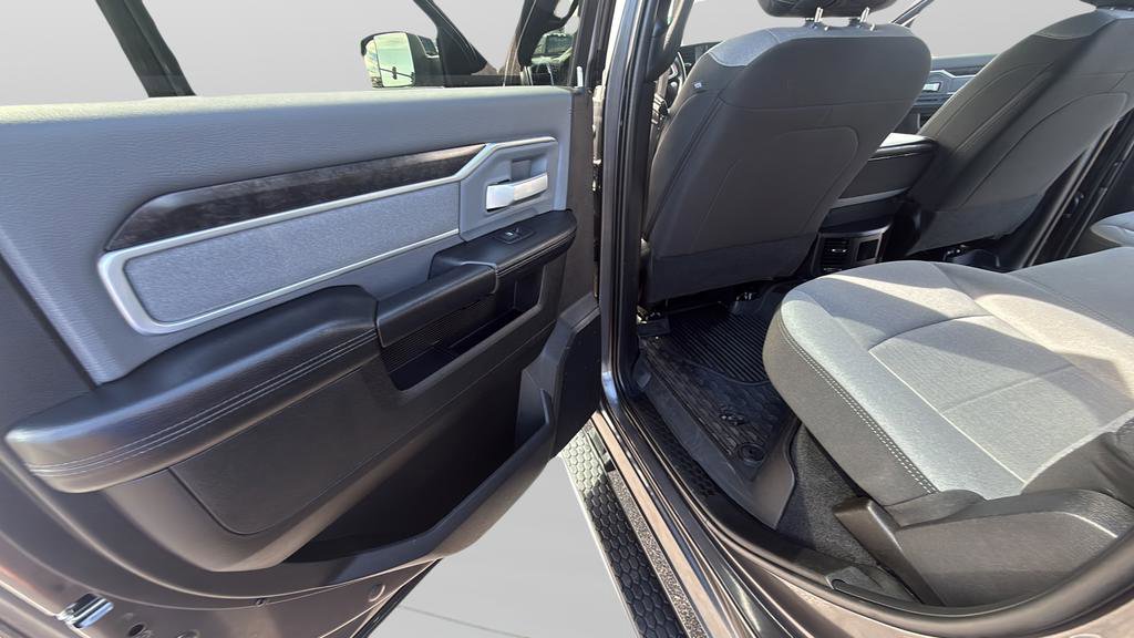 Used 2022 RAM 2500 Big Horn w/ Snow Chief Group AWD/4WD image 33