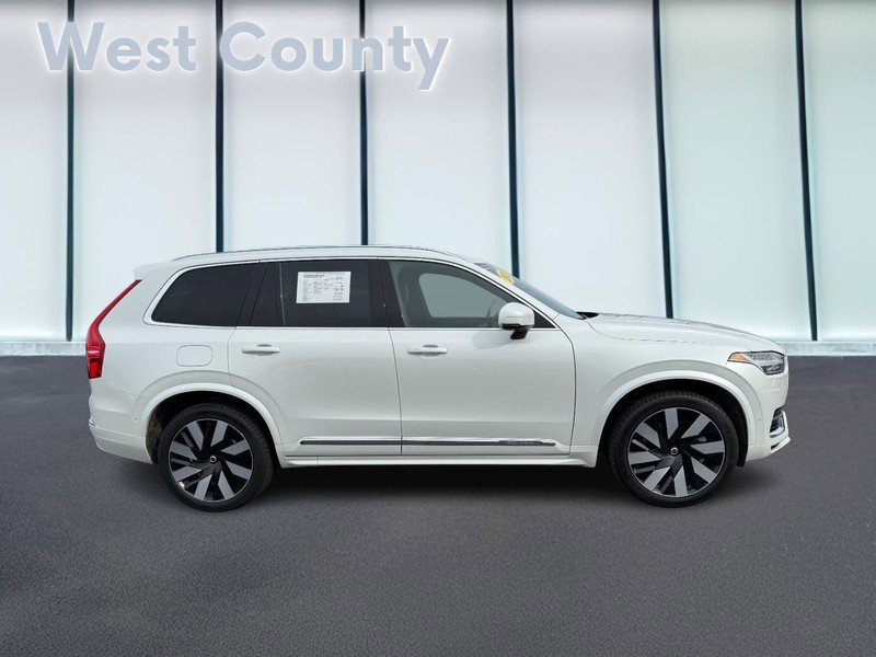 Certified 2024 Volvo XC90 T8 Ultimate w/ Protection Package Premier image 2