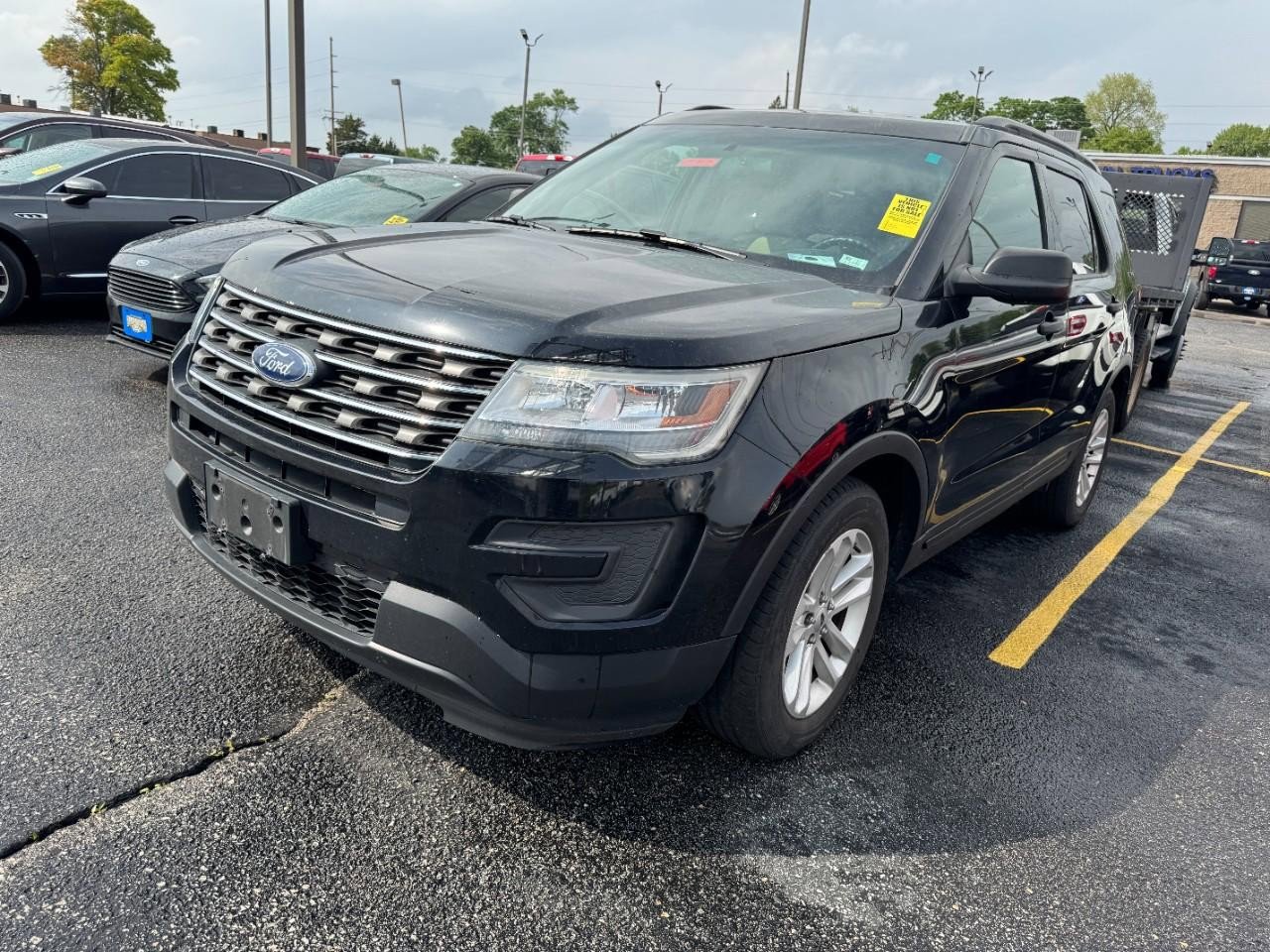 Used 2016 Ford Explorer FWD image 4