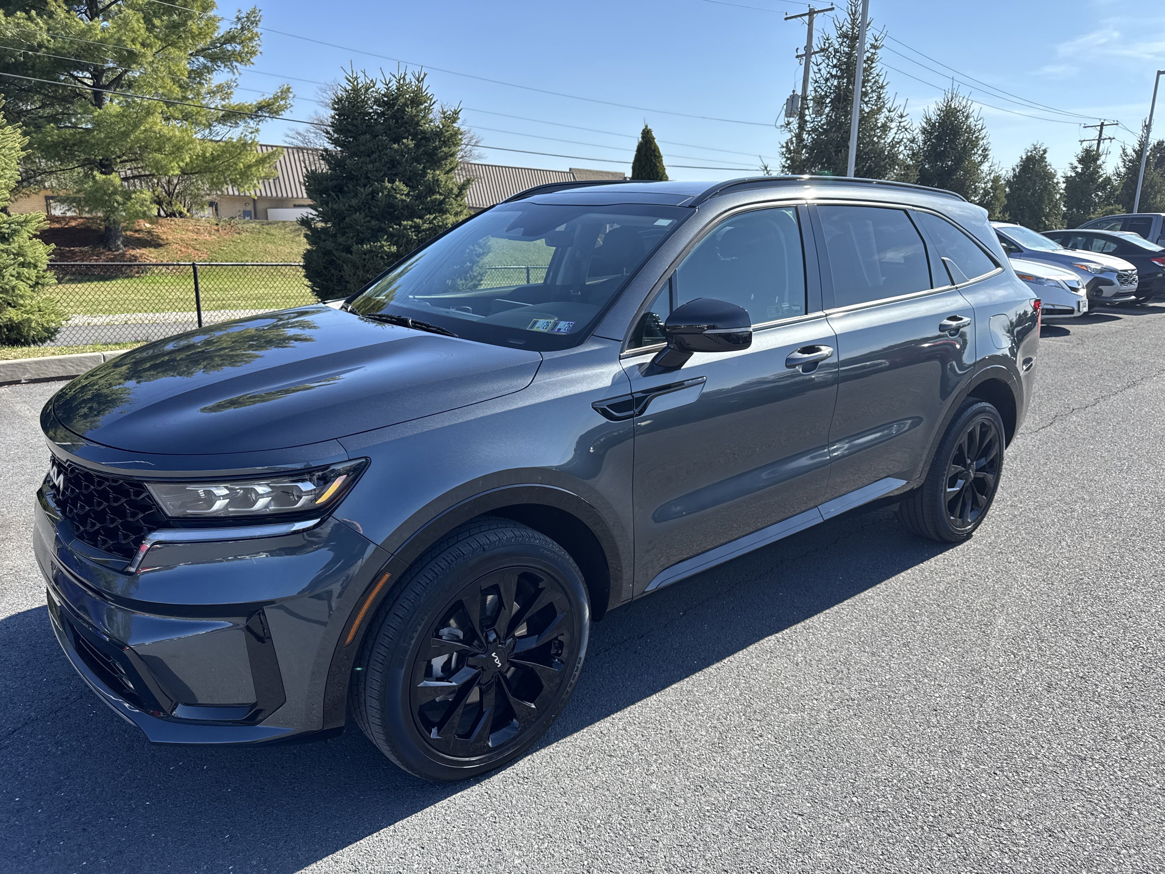 Used 2022 Kia Sorento SX image 4