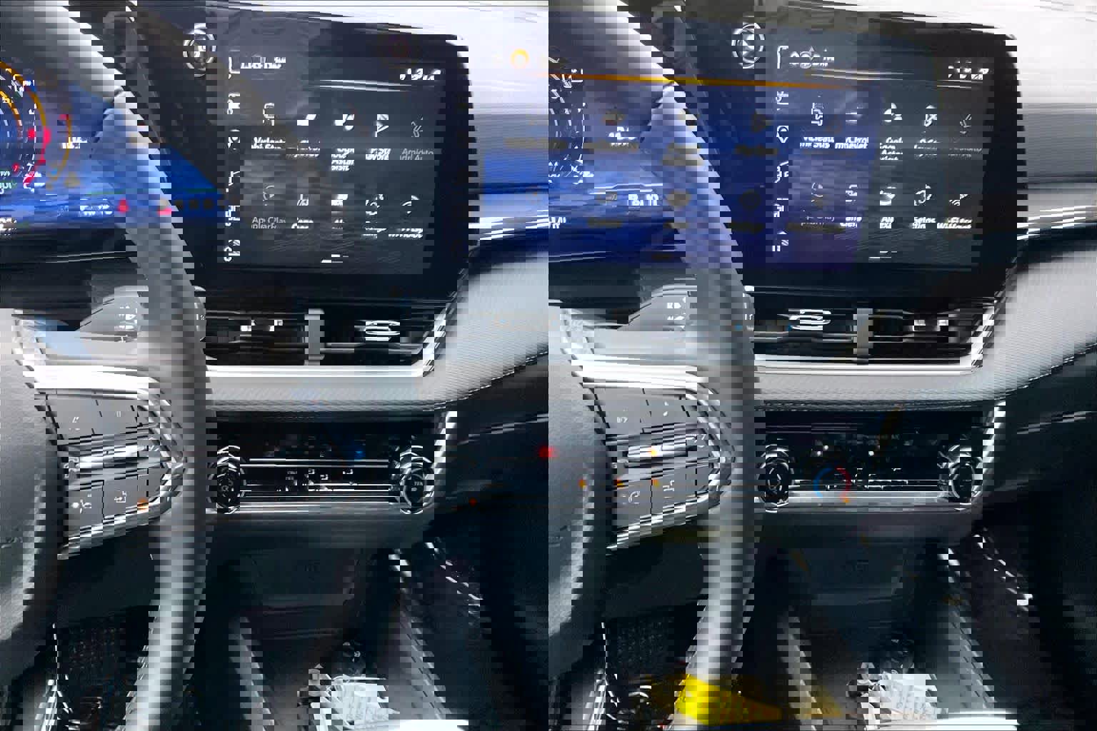 Certified 2025 Chevrolet Equinox LT image 6