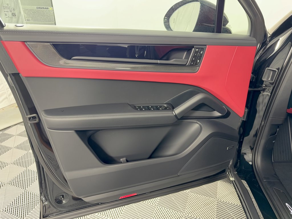 New 2026 Porsche Cayenne GTS AWD/4WD image 14