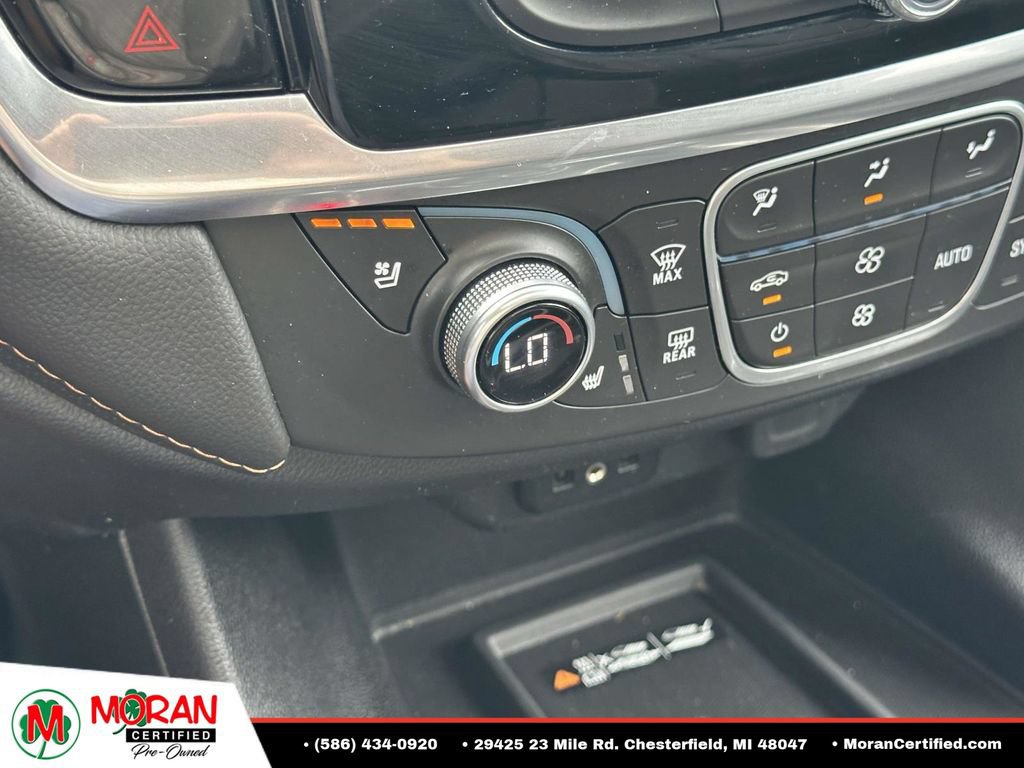 Used 2019 Chevrolet Traverse Premier w/ Redline Edition AWD/4WD image 27