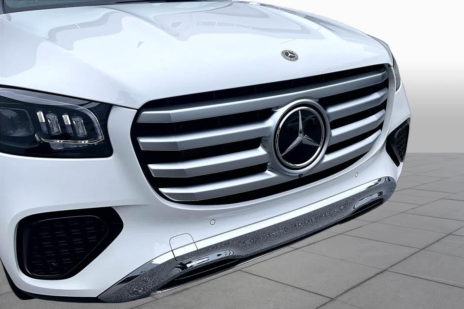 Certified 2026 Mercedes-Benz GLS 450 4MATIC image 26