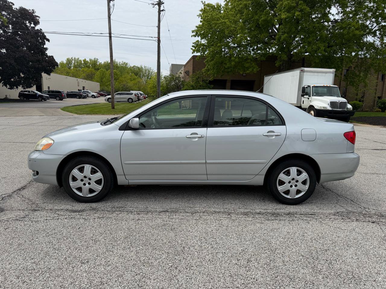Used 2007 Toyota Corolla CE FWD image 8