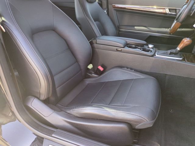 Used 2013 Mercedes-Benz E 350 4MATIC Coupe image 18