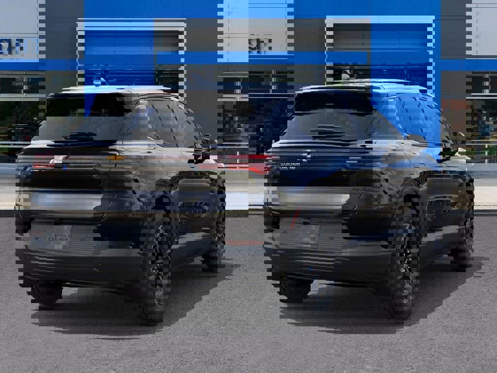 New 2026 Chevrolet Equinox EV LT image 4