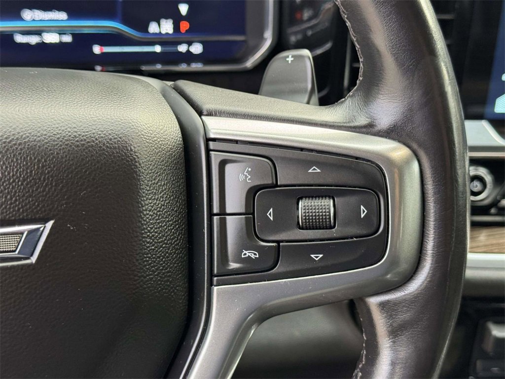 Used 2022 Chevrolet Silverado 1500 RST w/ Redline Edition image 12