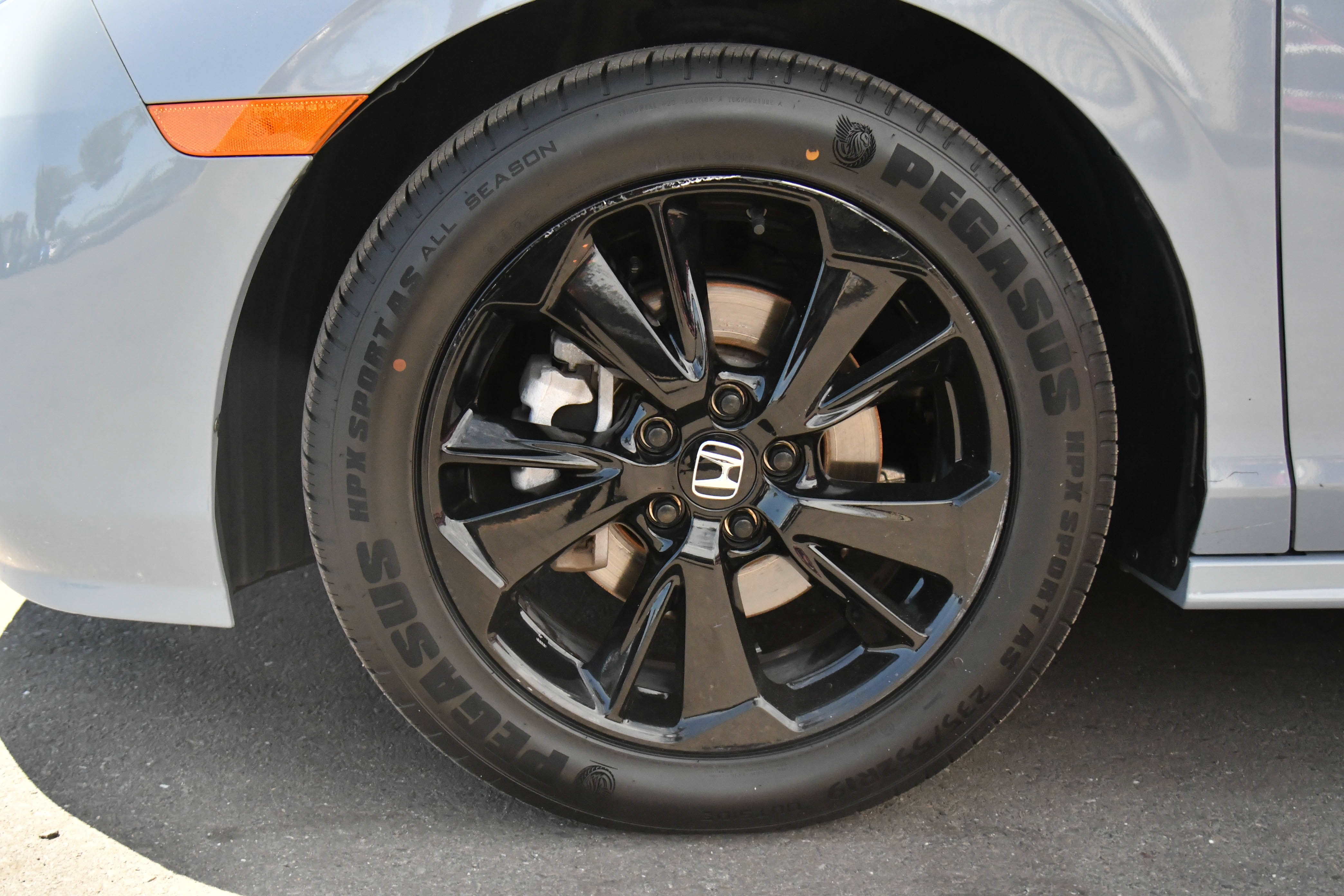 Used 2023 Honda Odyssey Sport image 12