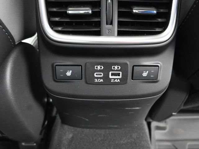 Used 2025 Subaru Legacy Limited image 8