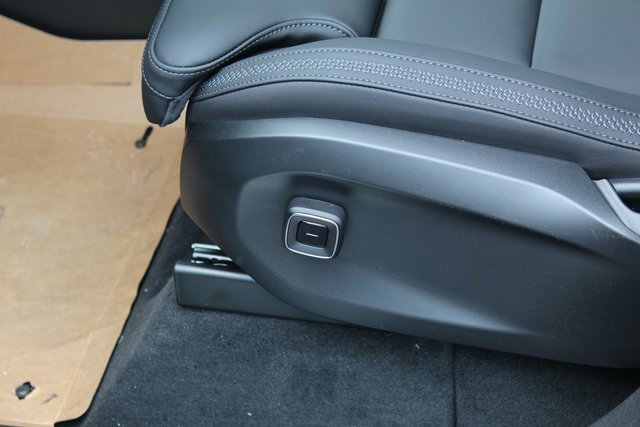 New 2025 Volvo EX90 Ultra image 13