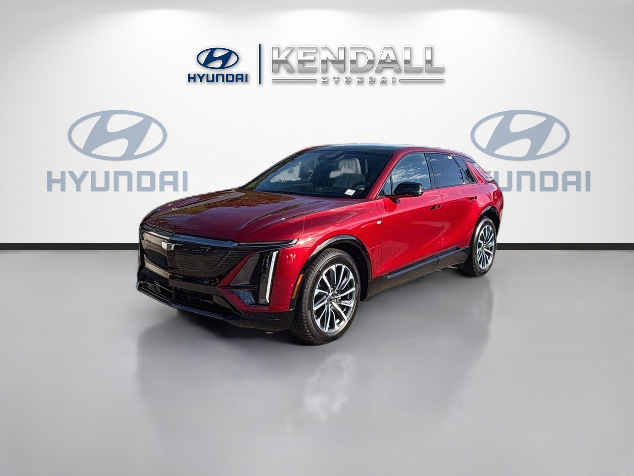 Used 2024 Cadillac Lyriq Sport RWD image 3