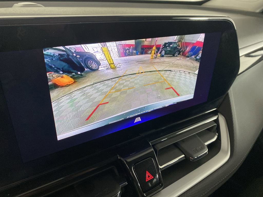 Certified 2025 Chevrolet TrailBlazer LT w/ Convenience Package image 17