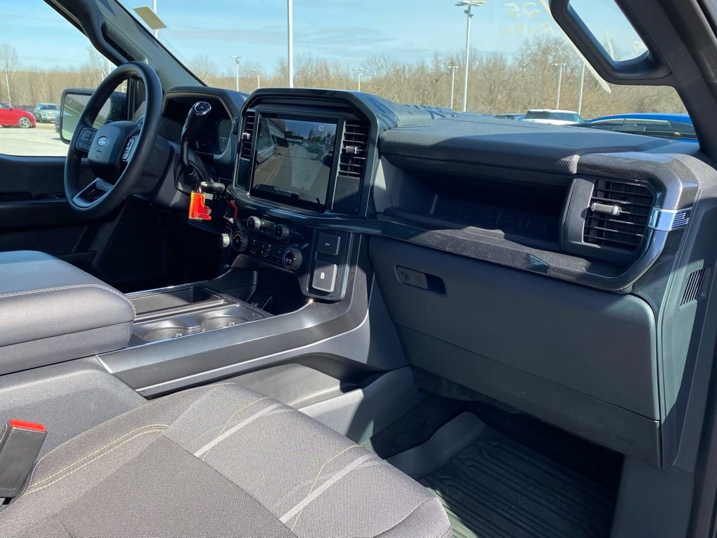Used 2025 Ford F150 STX w/ Equipment Group 200A image 28