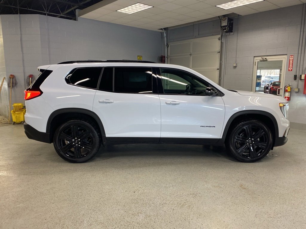 New 2026 GMC Acadia Elevation w/ Black Edition image 9