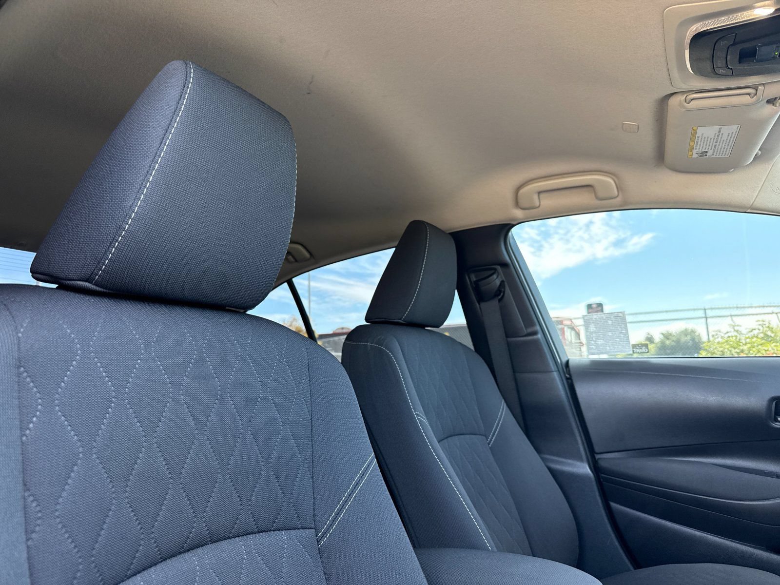 Used 2024 Toyota Corolla LE FWD image 15