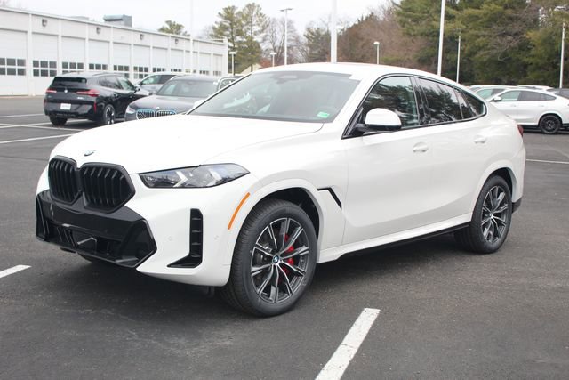 New 2026 BMW X6 xDrive40i w/ Executive Package image 3