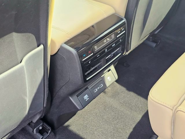 Used 2022 Acura MDX SH-AWD w/ Advance Package image 28