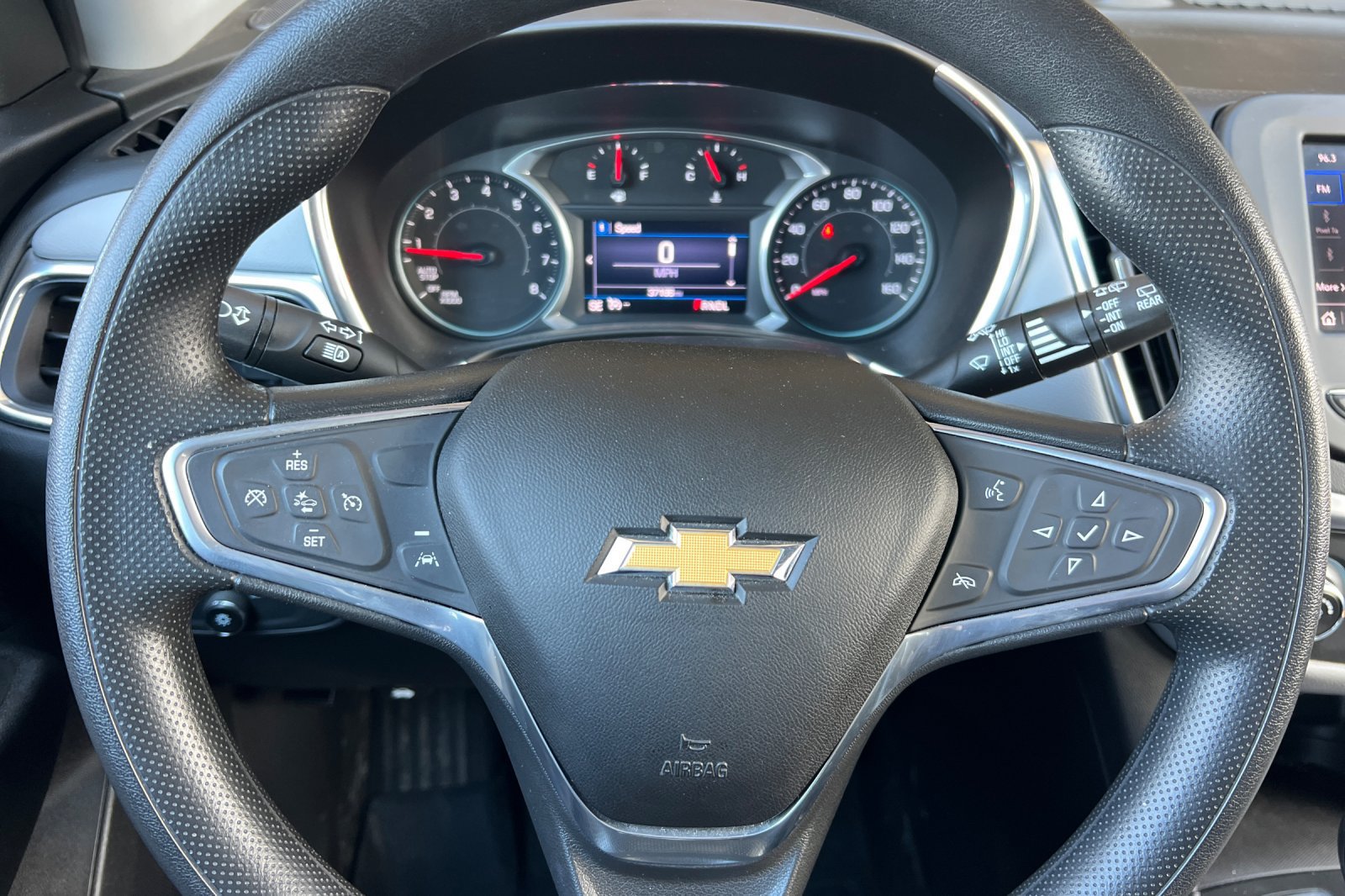 Used 2022 Chevrolet Equinox LS w/ LS Convenience Package AWD/4WD image 25