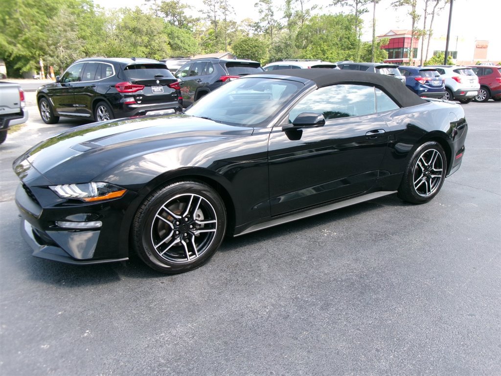 Used 2023 Ford Mustang Premium image 23