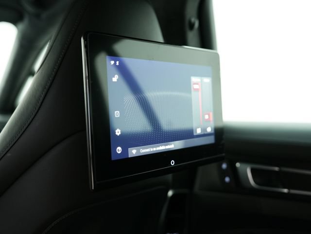 Certified 2023 Porsche Panamera GTS AWD/4WD image 33