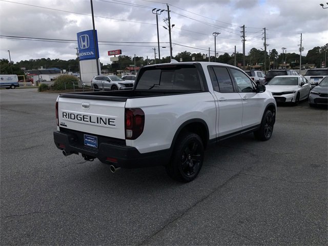New 2026 Honda Ridgeline Black Edition image 5