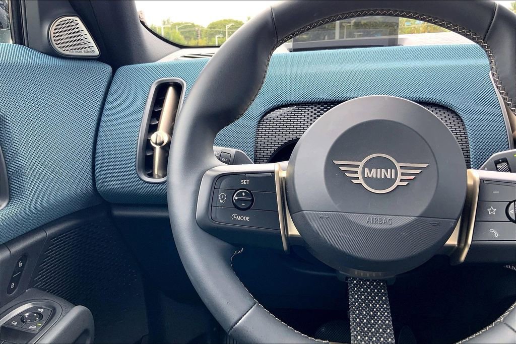 Certified 2025 MINI Cooper Countryman S w/ Comfort Package Max image 19