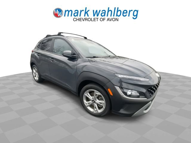 Used 2023 Hyundai Kona SEL image 3
