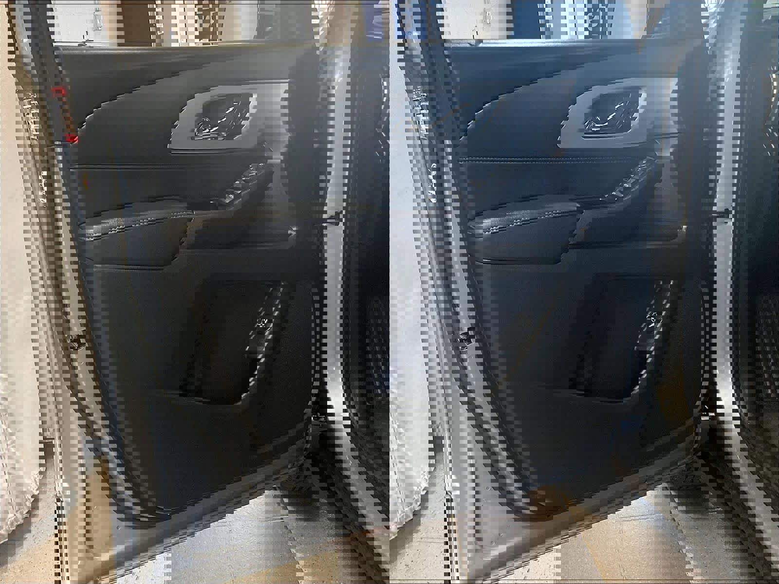 Used 2023 Chevrolet Traverse LT w/ LPO, Floor Liner Package AWD/4WD image 9