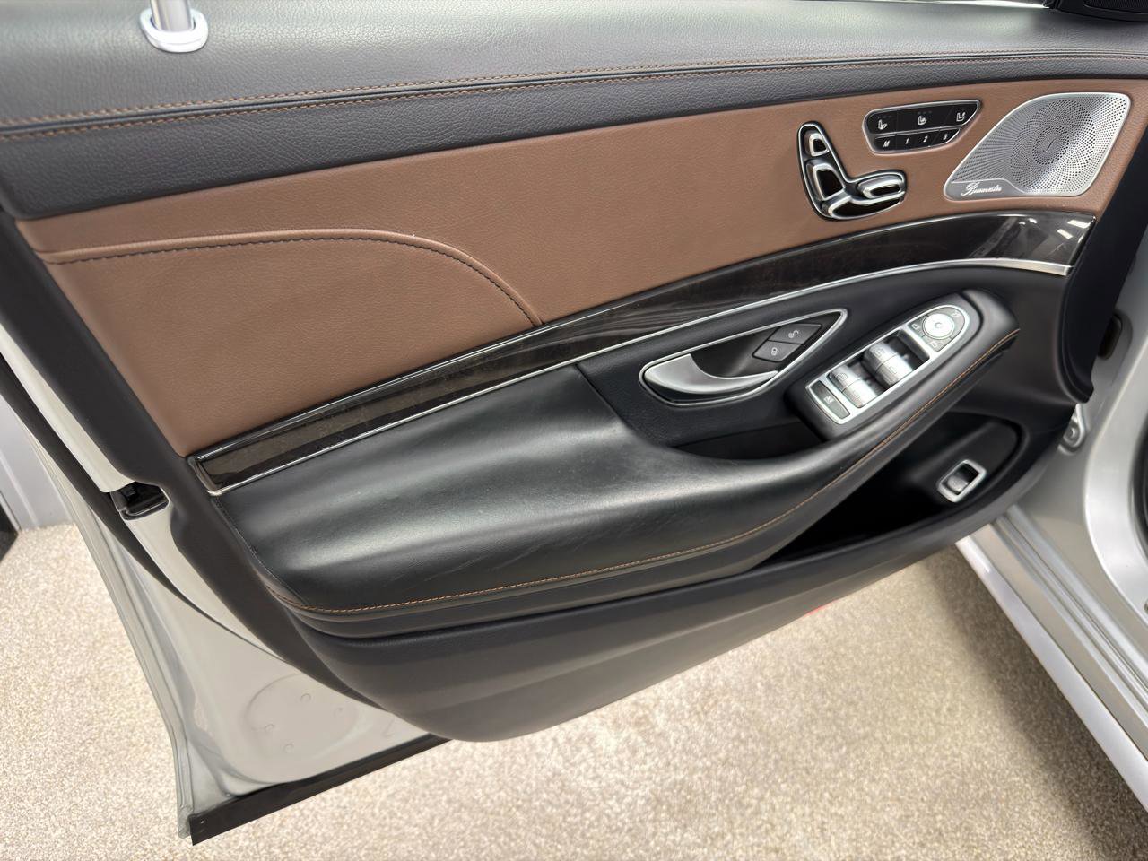 Used 2018 Mercedes-Benz S 560 4MATIC Sedan image 14