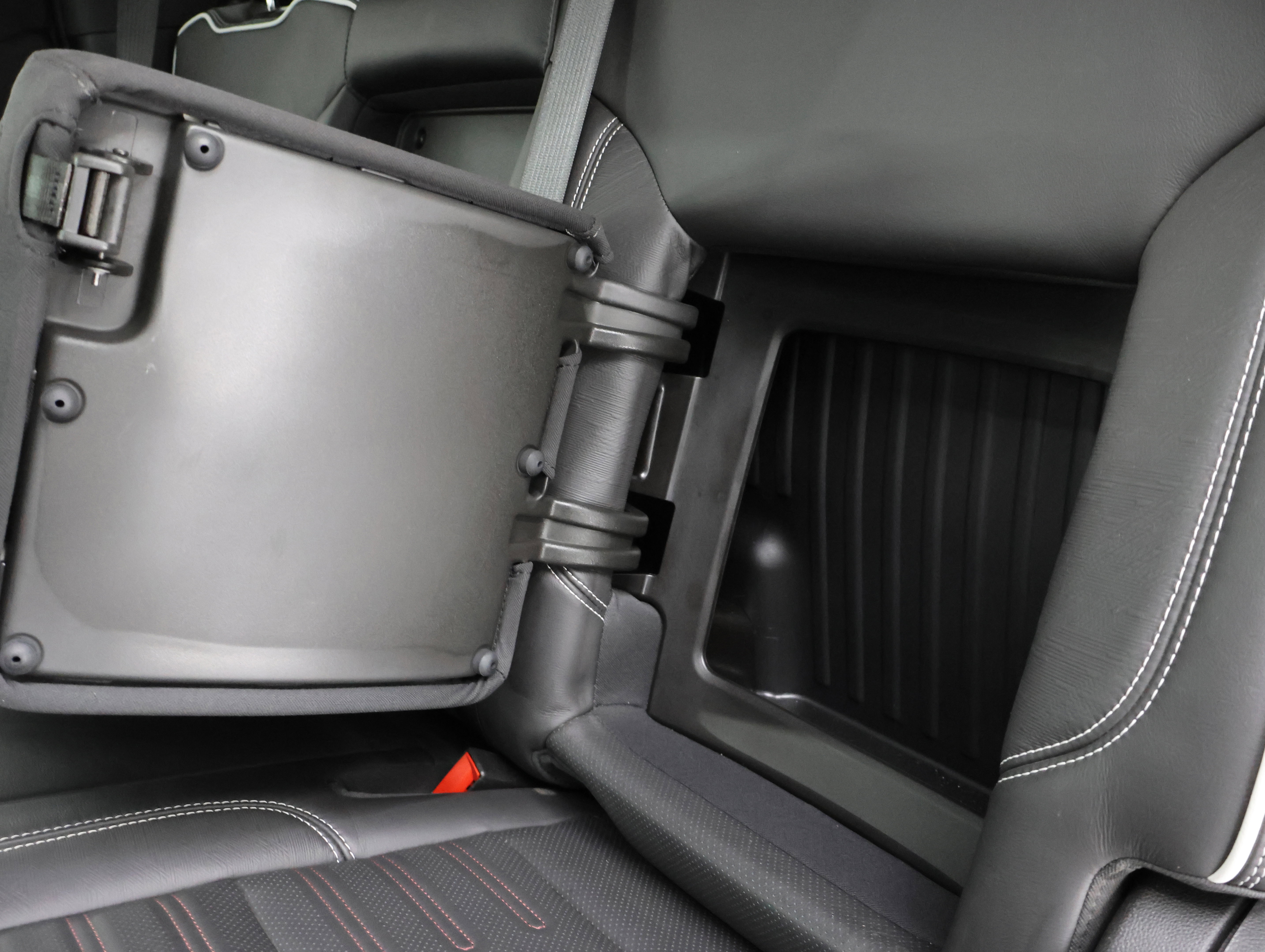 Used 2022 GMC Sierra 1500 AT4X image 44