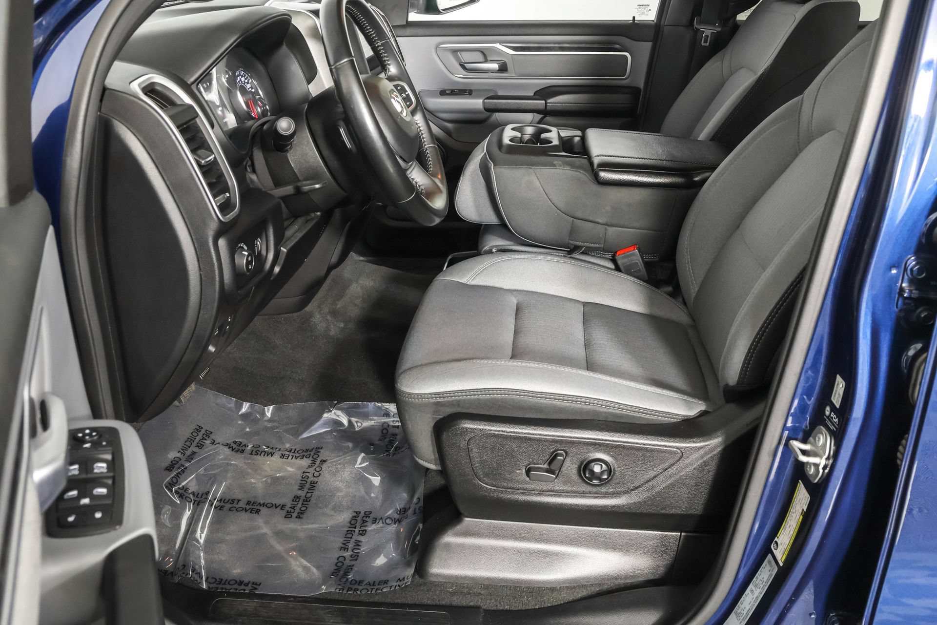 Used 2021 RAM 1500 Big Horn AWD/4WD image 24