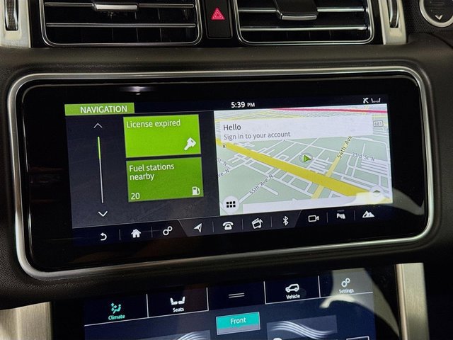 Used 2022 Land Rover Range Rover Westminster Edition image 16