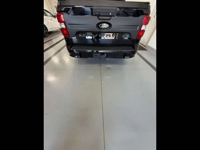 Used 2025 Ford Maverick Lobo AWD/4WD image 37