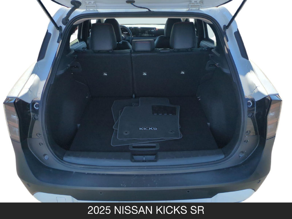 Certified 2025 Nissan Kicks SR FWD image 23