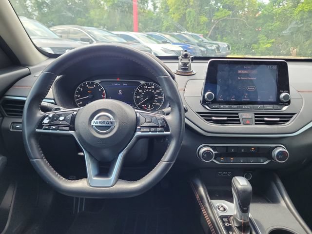 Used 2019 Nissan Altima 2.5 SR FWD image 13
