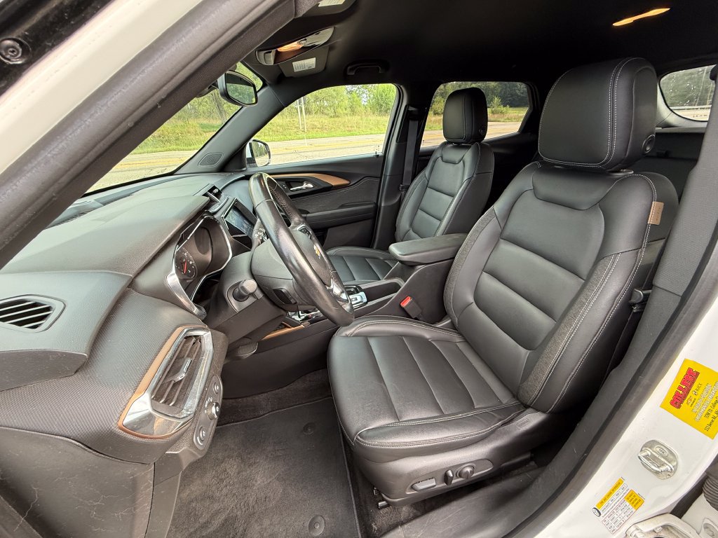 Used 2023 Chevrolet TrailBlazer ACTIV w/ Convenience Package AWD/4WD image 17
