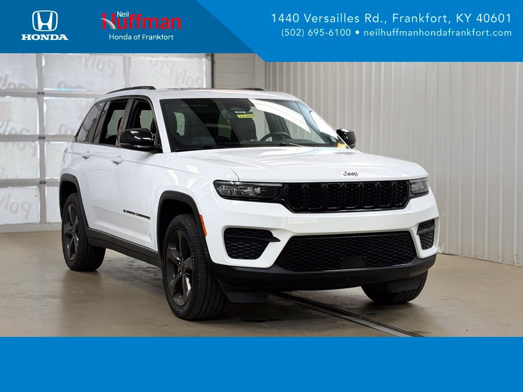 Used 2022 Jeep Grand Cherokee Altitude